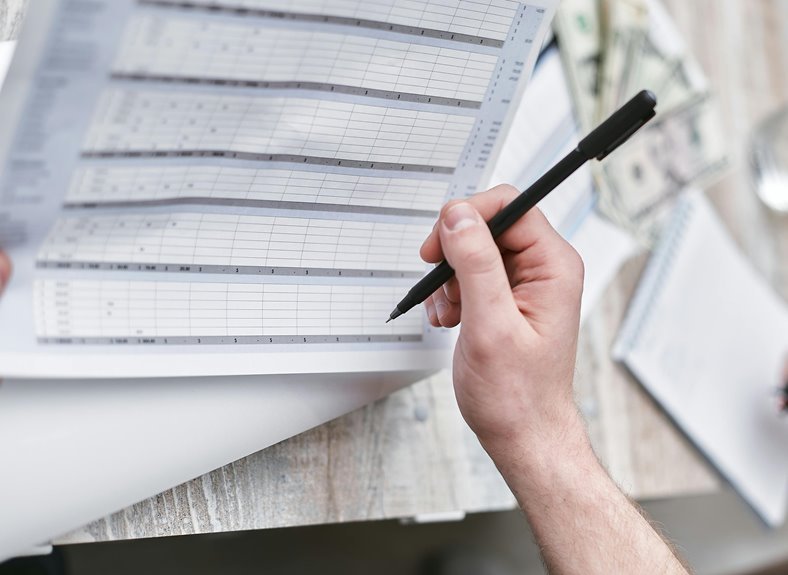 review phone numbers background